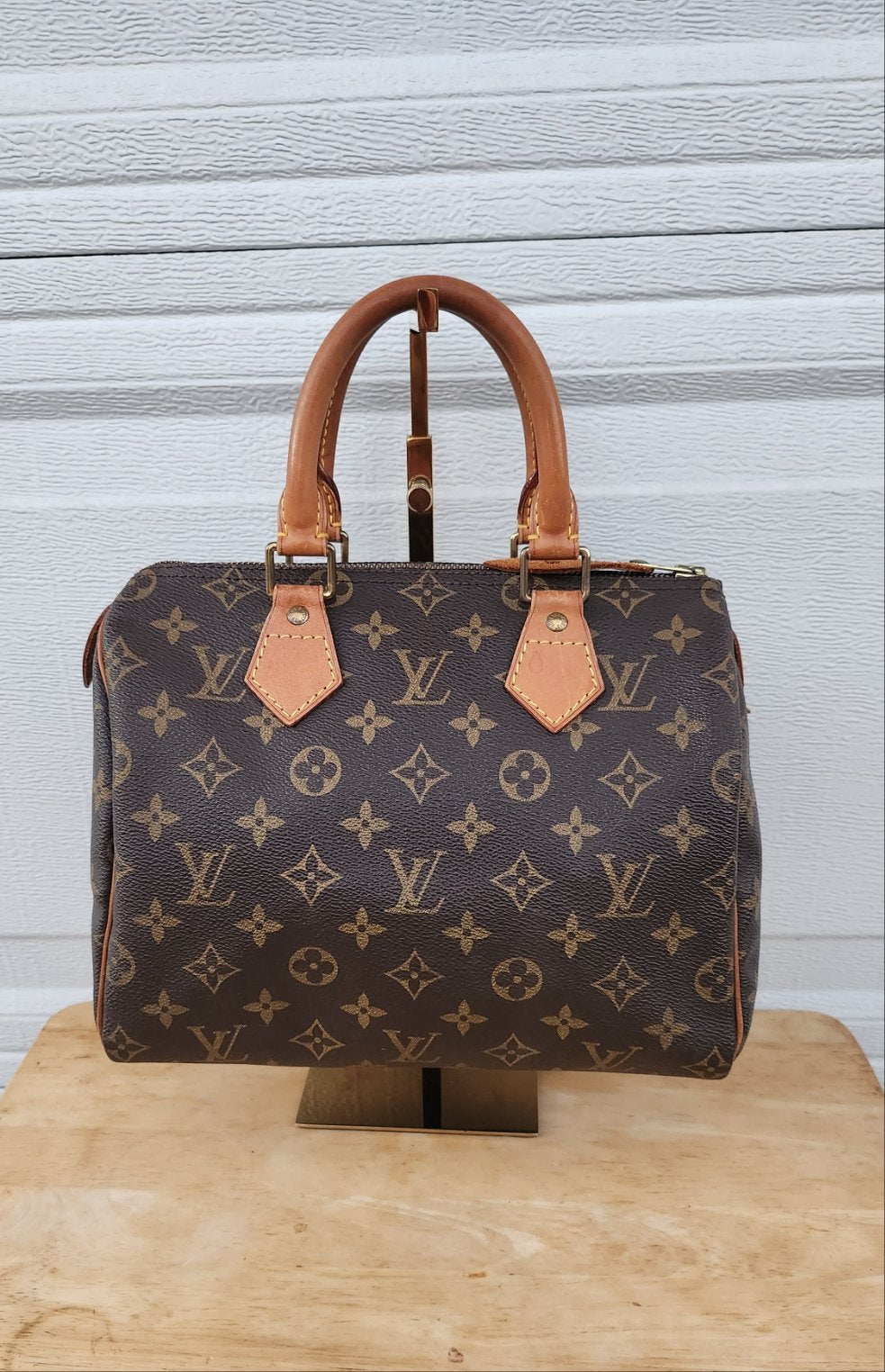 Louis Vuitton Speedy 25