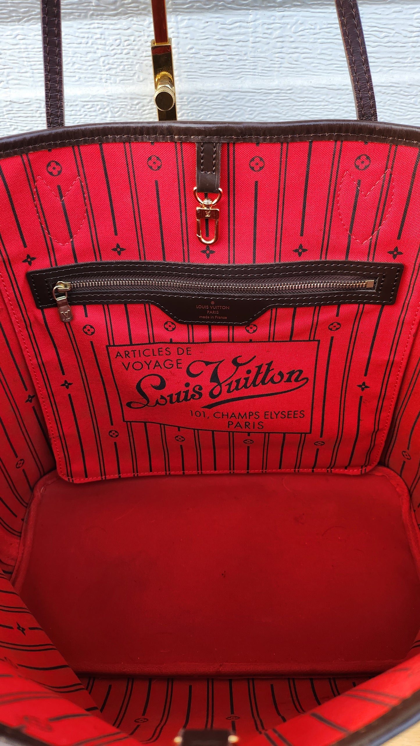 Louis Vuitton Neverfull Bag