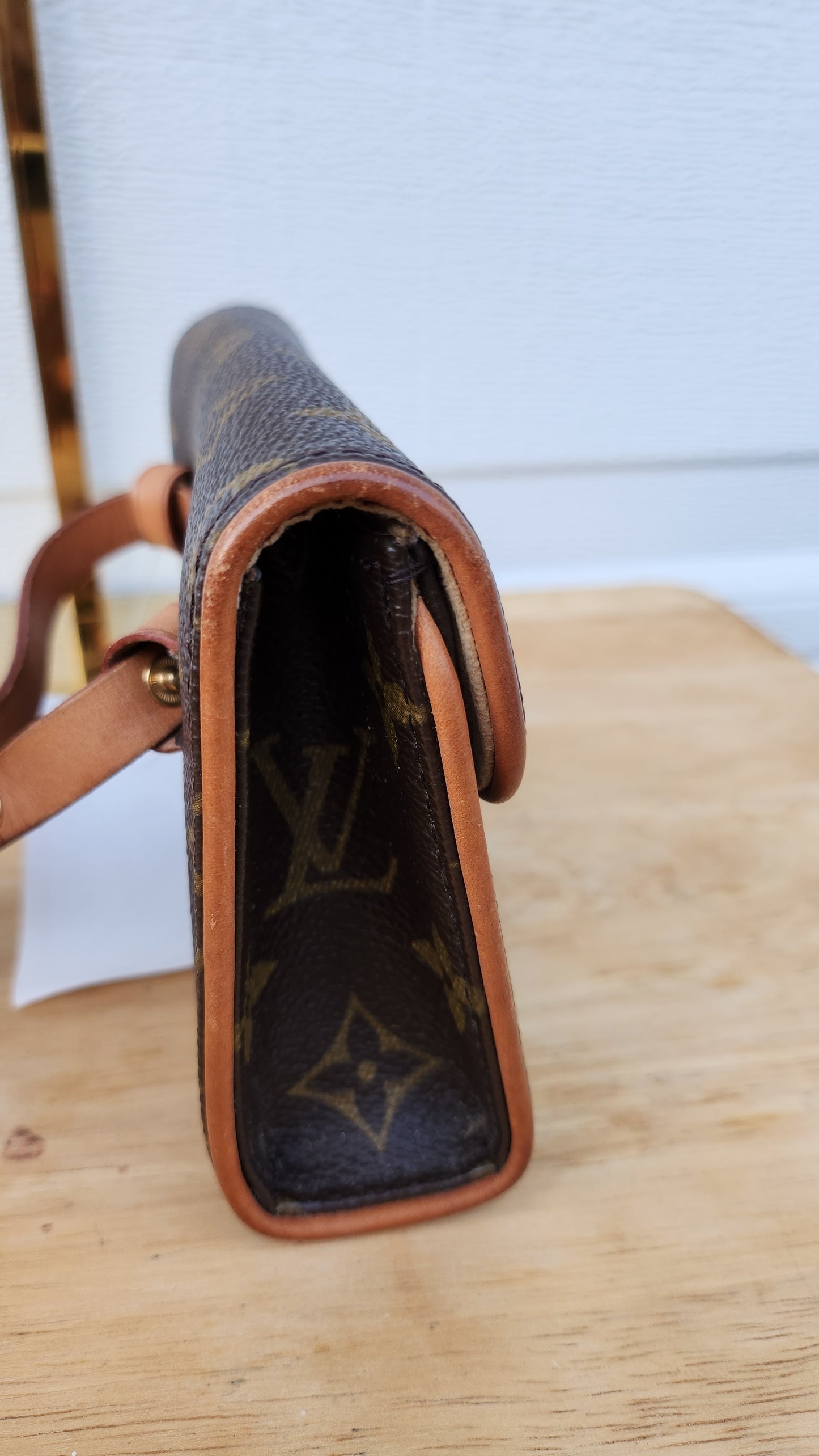Louis Vuitton Pochette Florentine